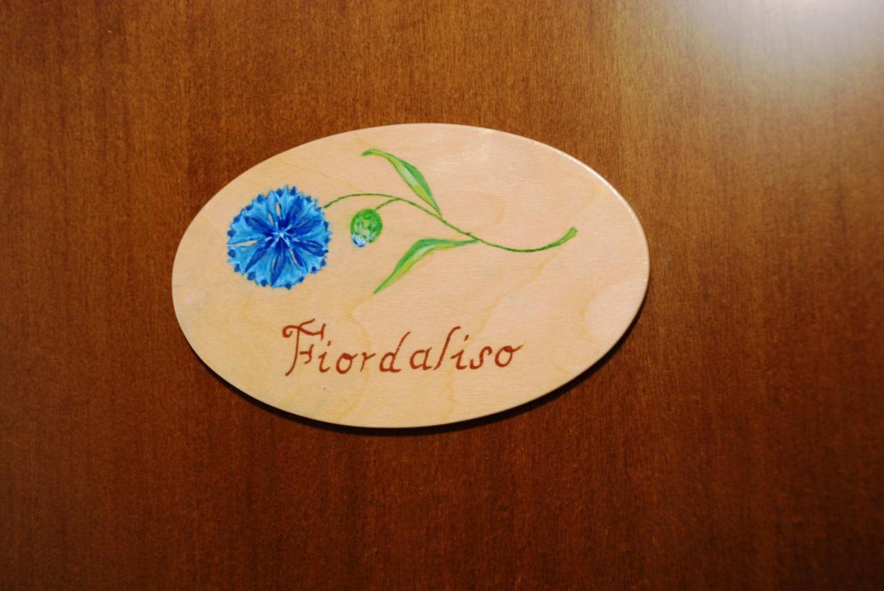 Bed and Breakfast Casale La Torretta Norcia Exterior foto